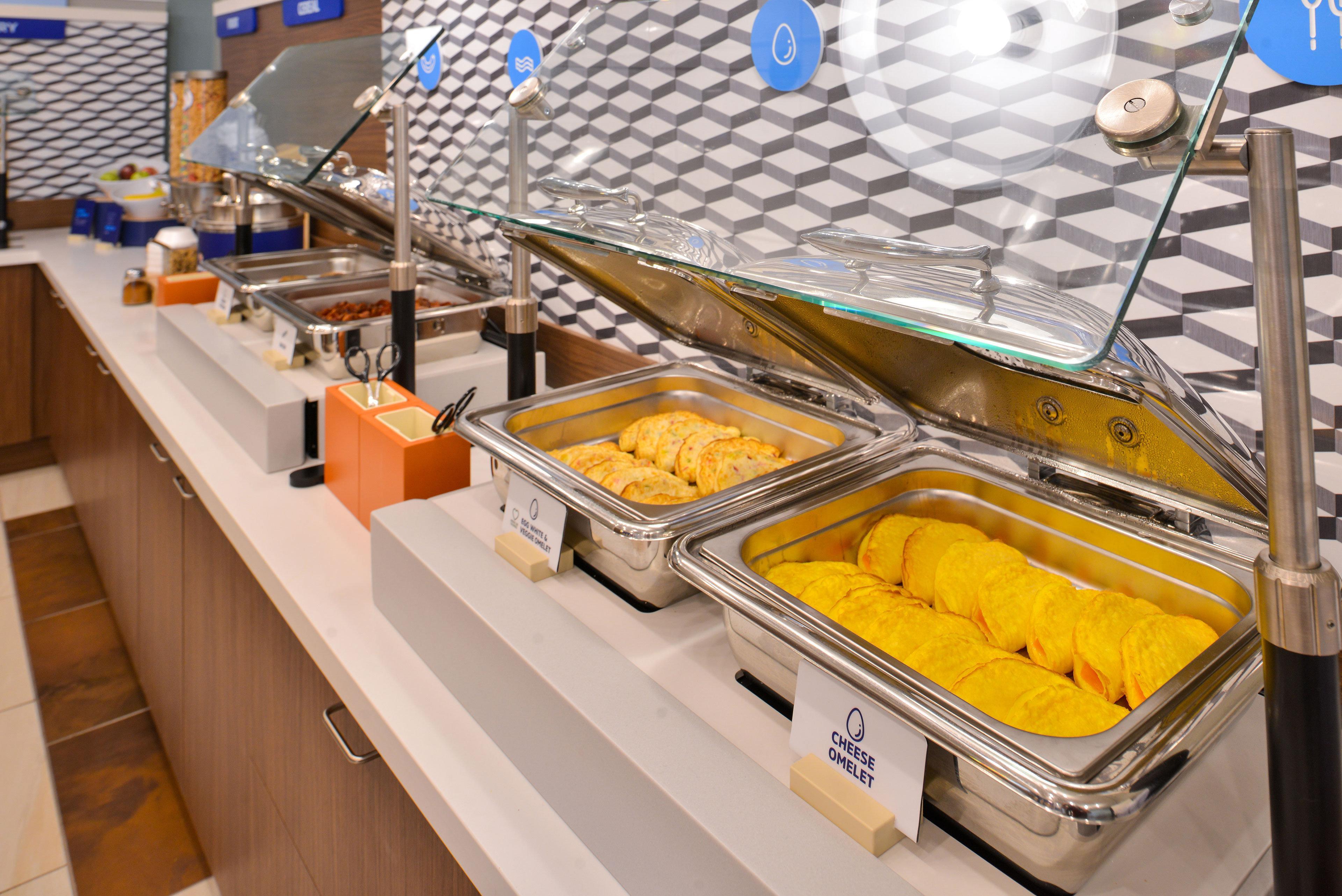 Holiday Inn Express & Suites Greenfield By Ihg Exteriör bild