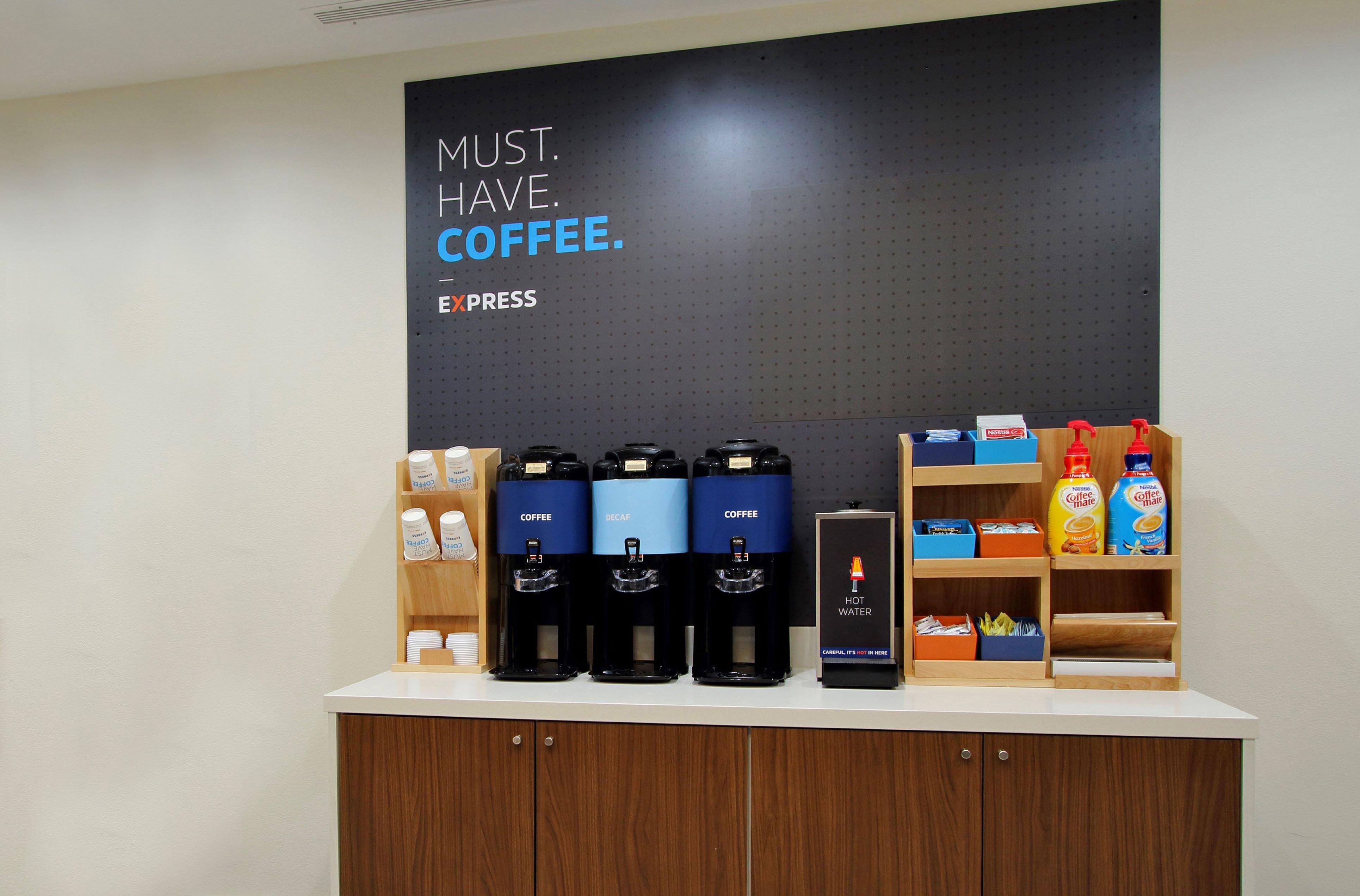 Holiday Inn Express & Suites Greenfield By Ihg Exteriör bild