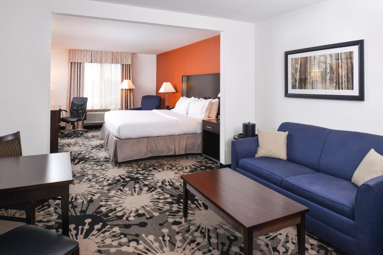 Holiday Inn Express & Suites Greenfield By Ihg Exteriör bild